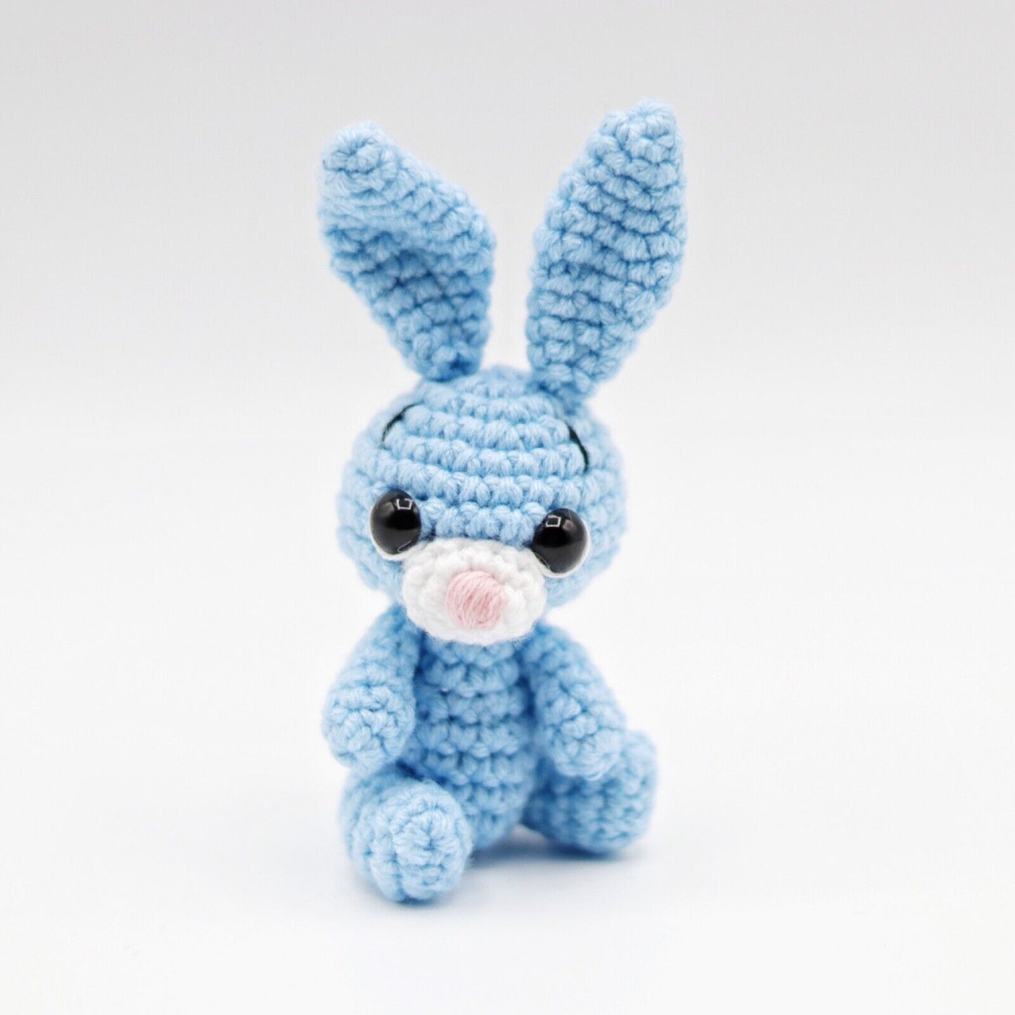 Handmade crochet small rabbit toy
